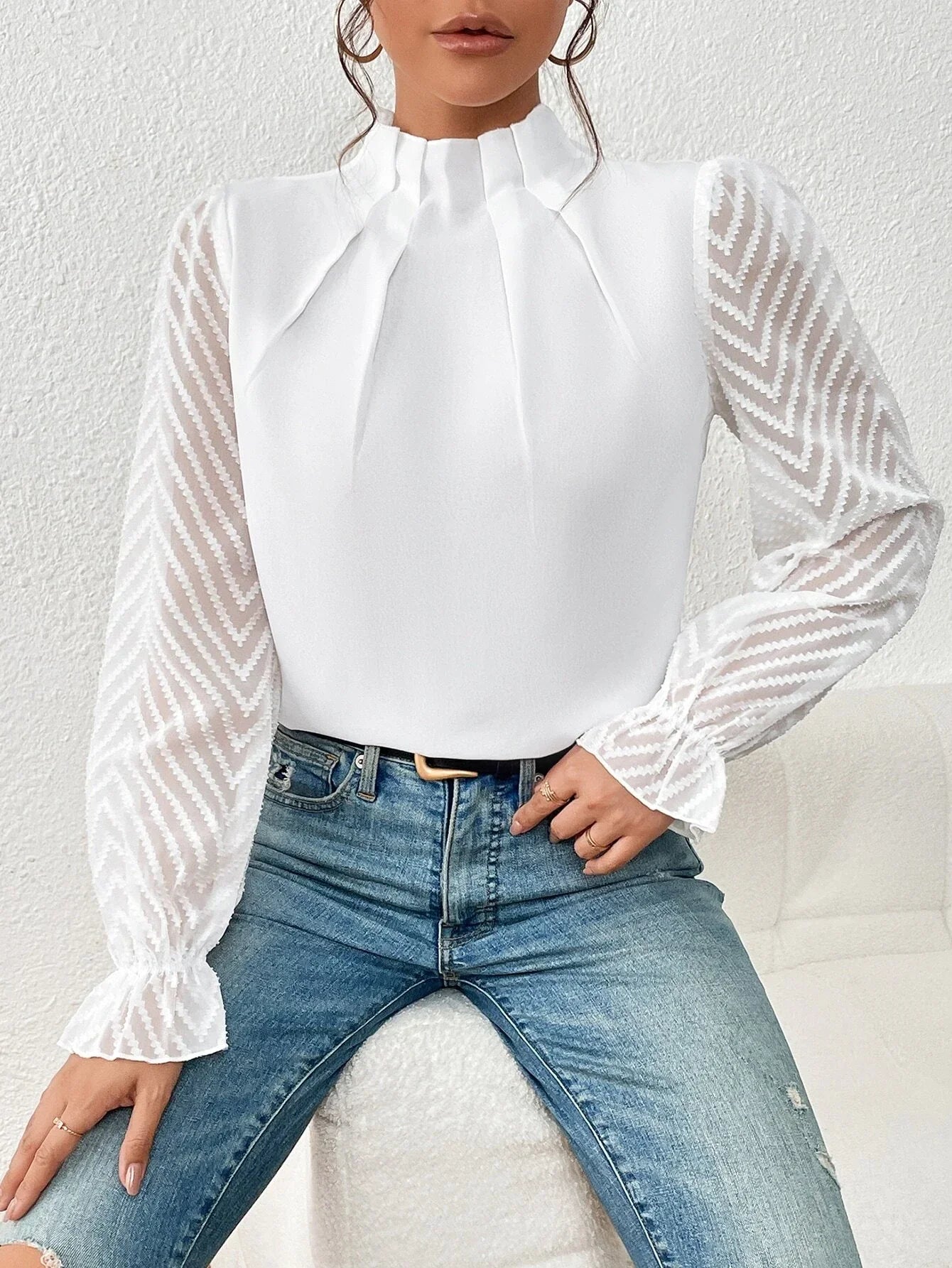 Astrid - Blusa costera con mangas de encaje
