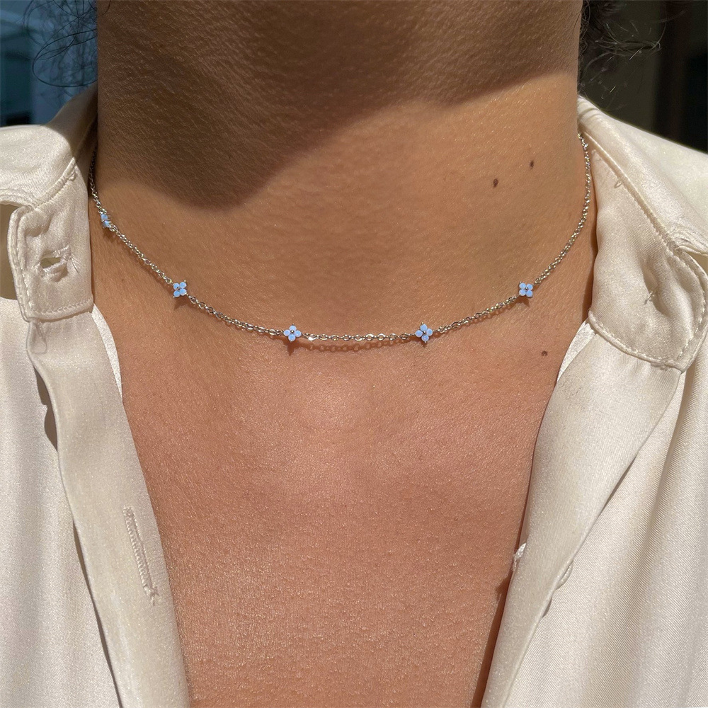 Flor de trébol CZ - Collar con incrustaciones