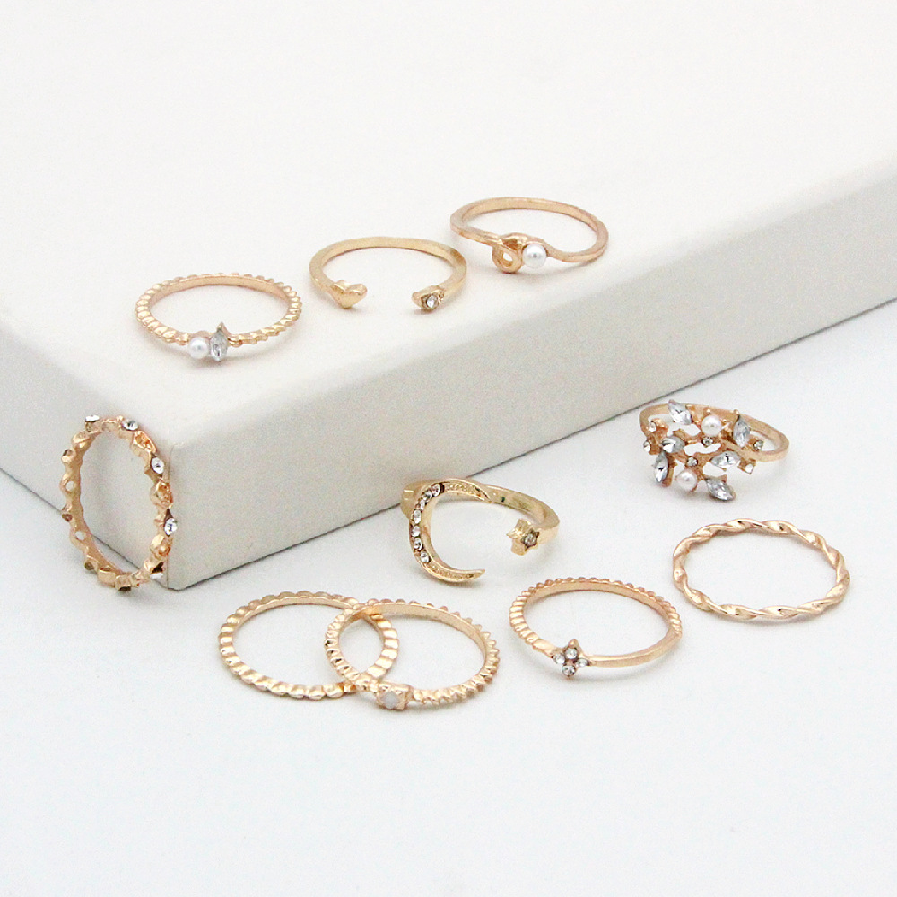 Anillo de moda Luna y estrella - 10 piezas