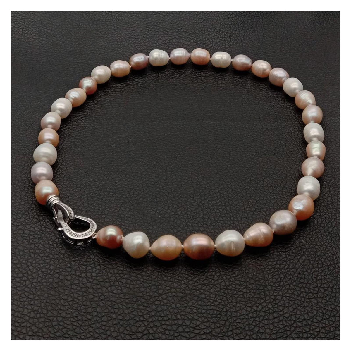 Nahia – Collar de cuentas vibrantes