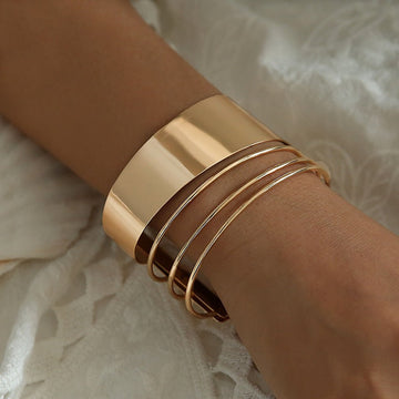 Yuki – Pulsera vintage clásica en dorado