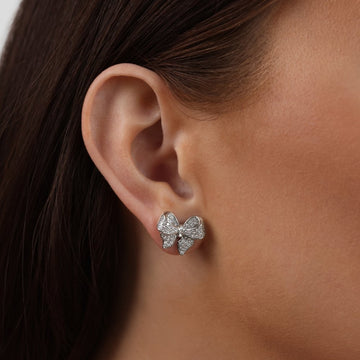 Minerva - pendientes con diseño de lazo en plata esterlina