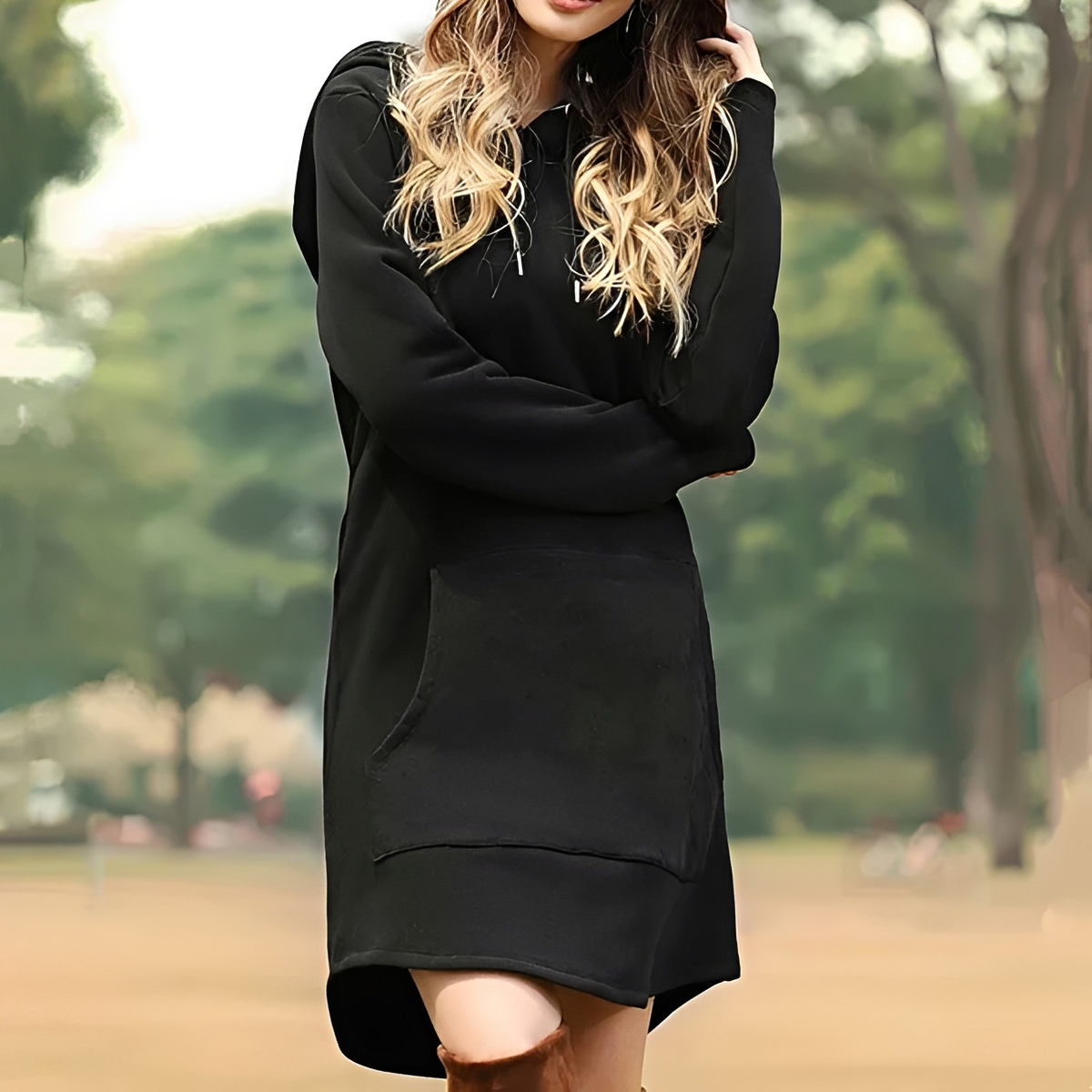 Juris - Mini vestido con estilo y capucha
