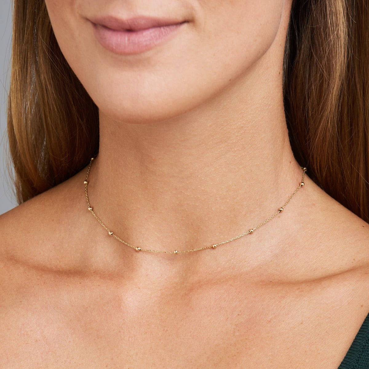 Collar de perlas con detalles - Collar con perlas redondas