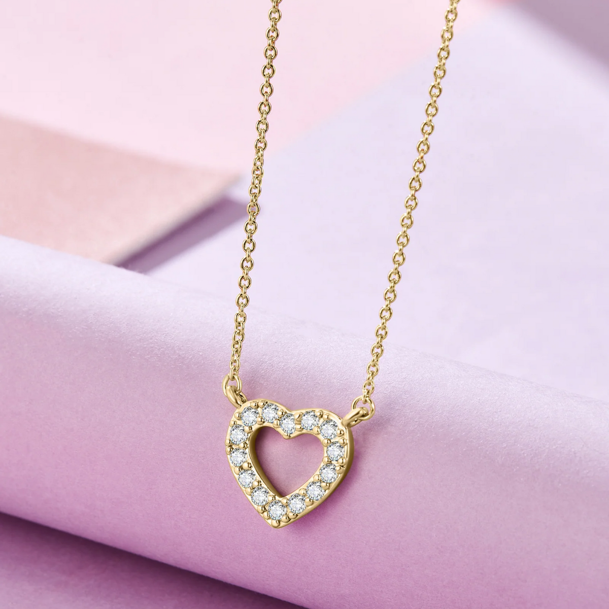 Collar pequeño de amor - Collar en forma de corazón con oro y diamantes