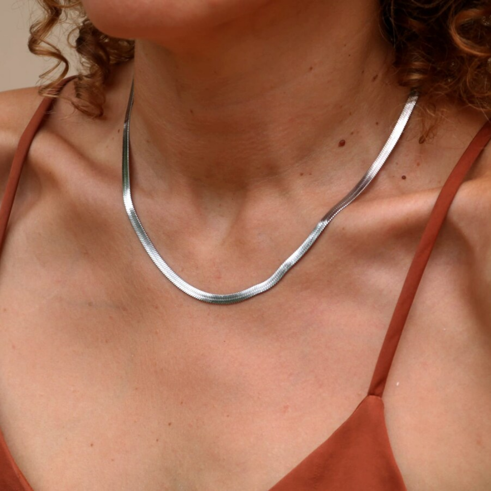 Cadena de serpiente - Collar espigado Kollabon