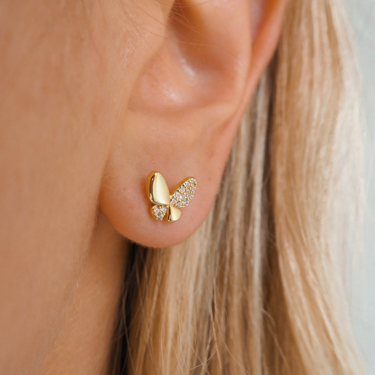 Pendientes de mariposa con cristales pavé