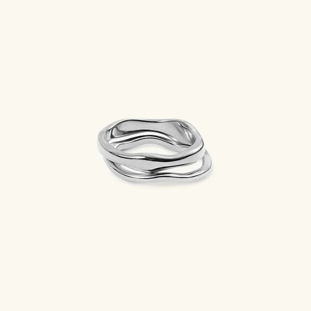 Dianne – Anillo elegante dorado apilable
