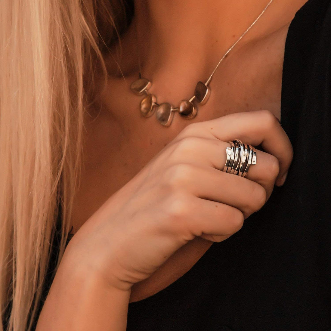 Bliss – Anillo Vintage Grueso de Plata