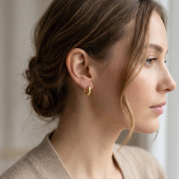 Pendientes Huggie Hoop Pequeños