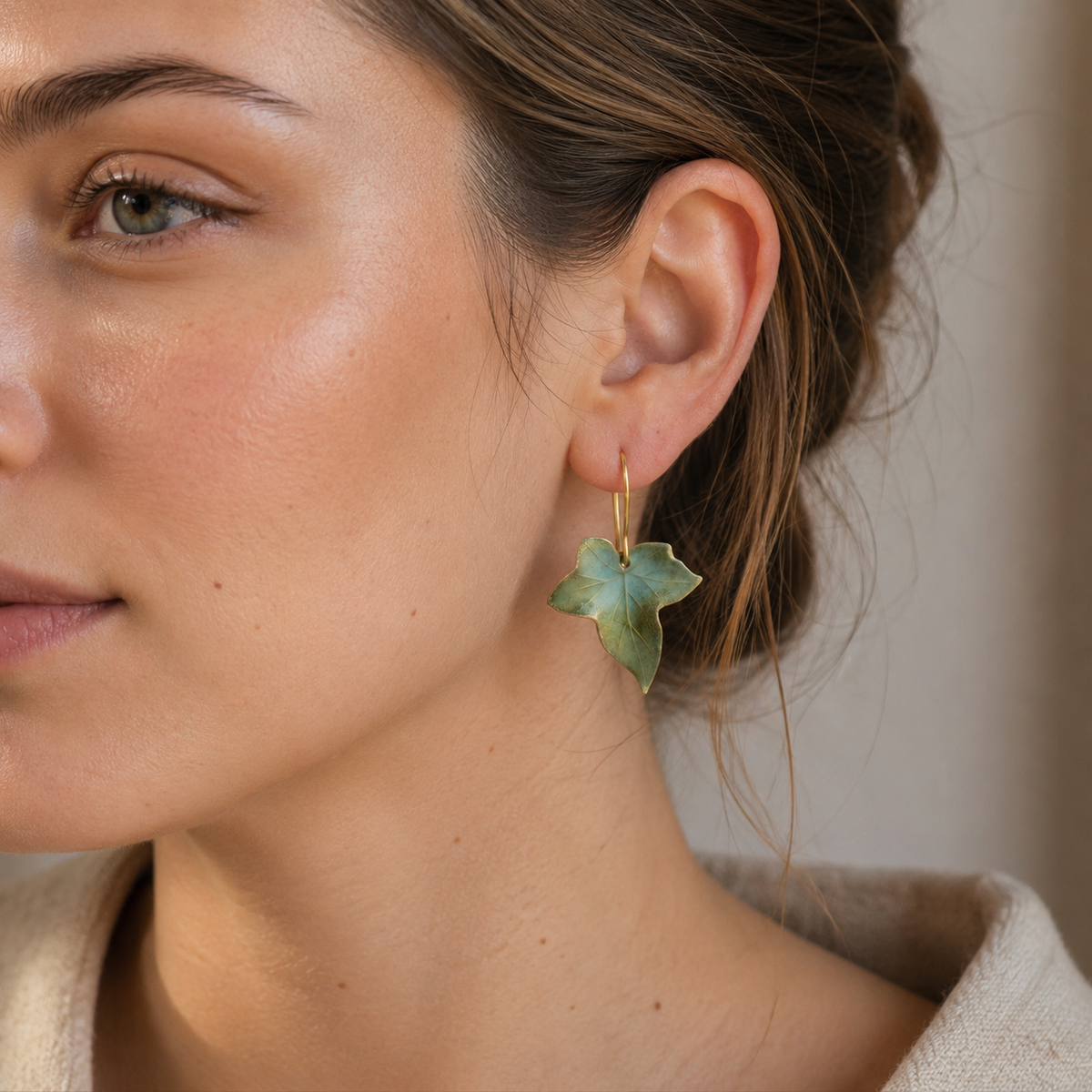 Silva – Pendientes retro con hoja verde