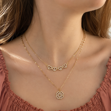 Collar de trébol de cuatro hojas - Collar magnético con forma de corazón