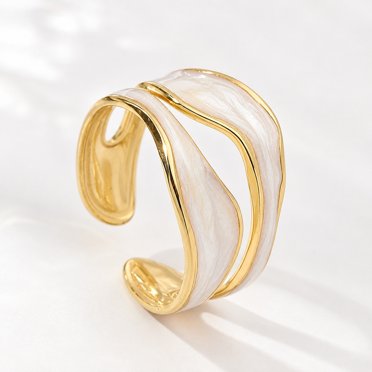 Niana – Anillo retro de oro blanco