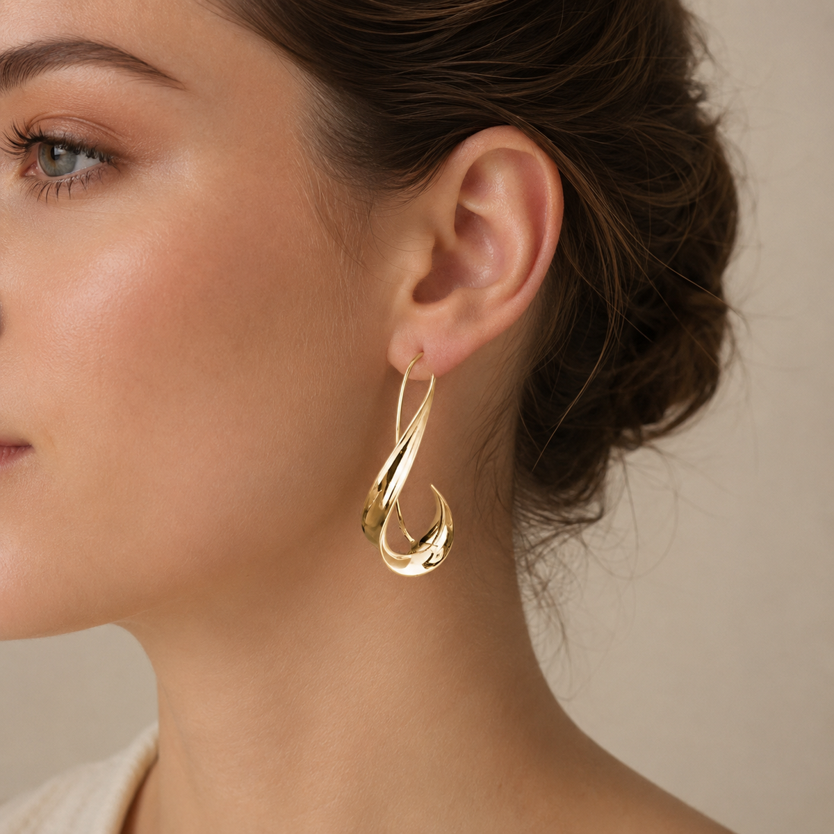 Anneliese – Pendientes de declaración atemporales