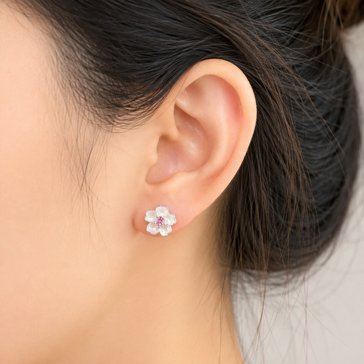 Holly - Pendientes de flores de cerezo en plata