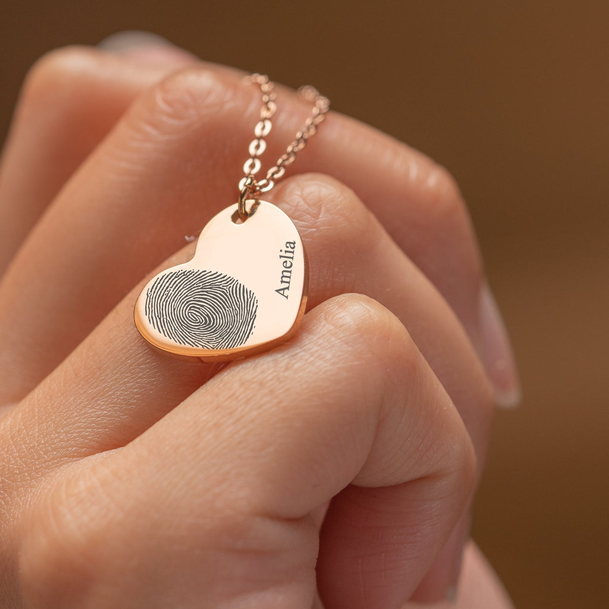 Collar con forma de corazón - Huella dactilar y nombre personalizado