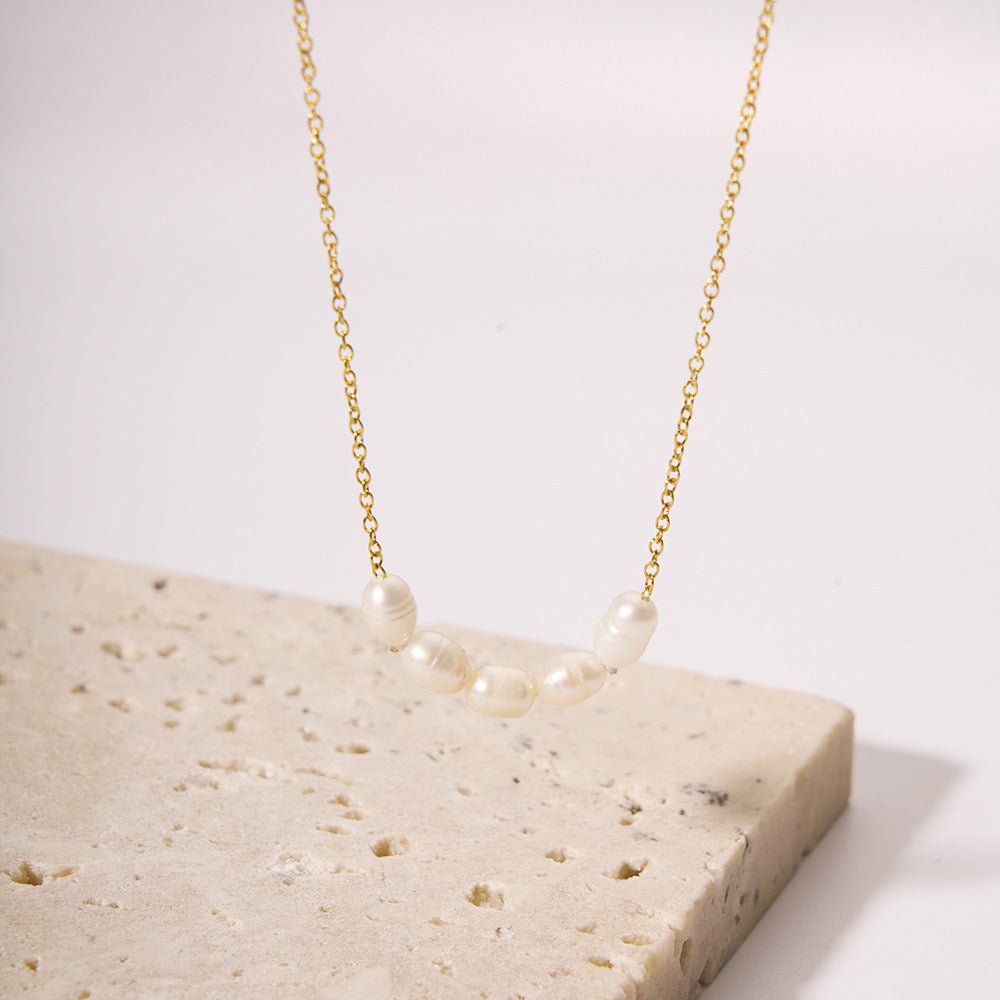 Elle – Collar de perlas elegante