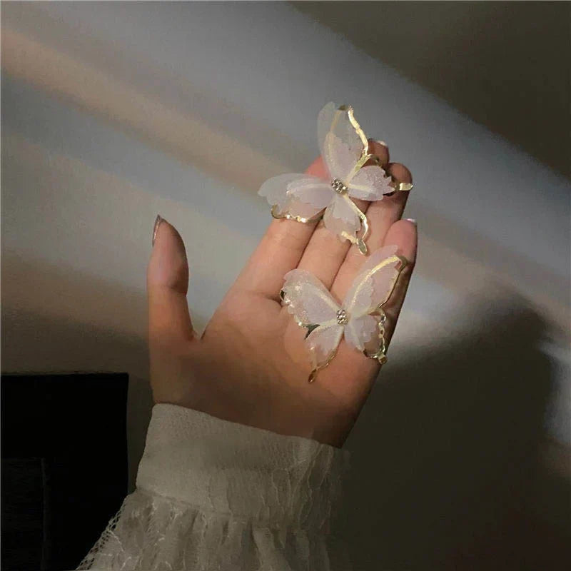 Jean – Pendientes de mariposa de tejido ligero