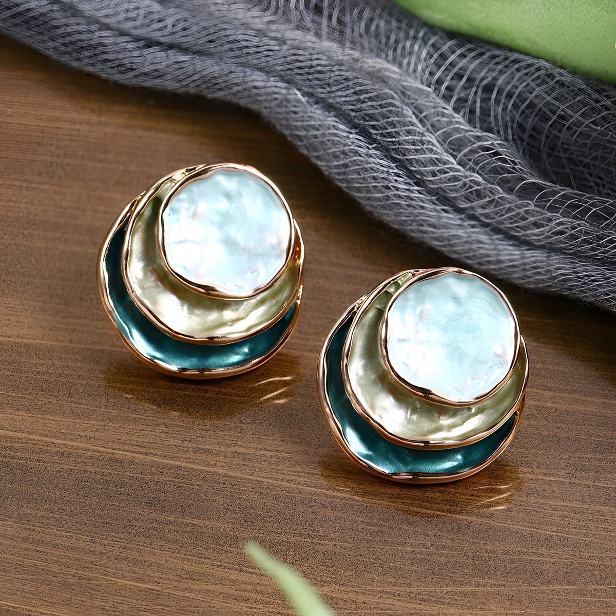 Mireya – Pendientes Redondos Vintage Pintados a Mano en Capas