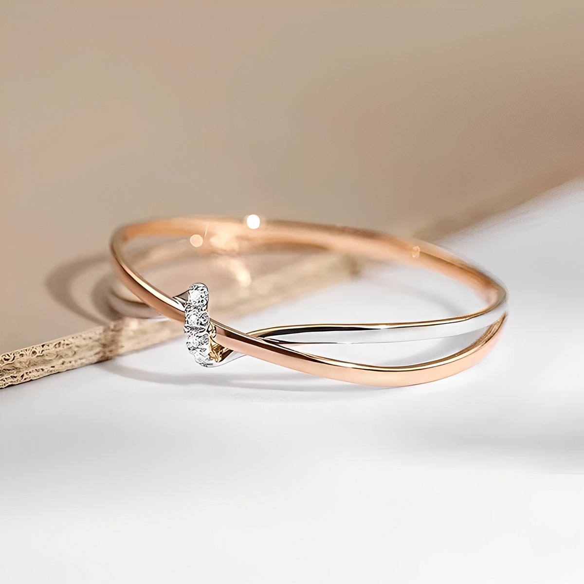 Eleane – Anillo Infinito Bicolor Sofisticado