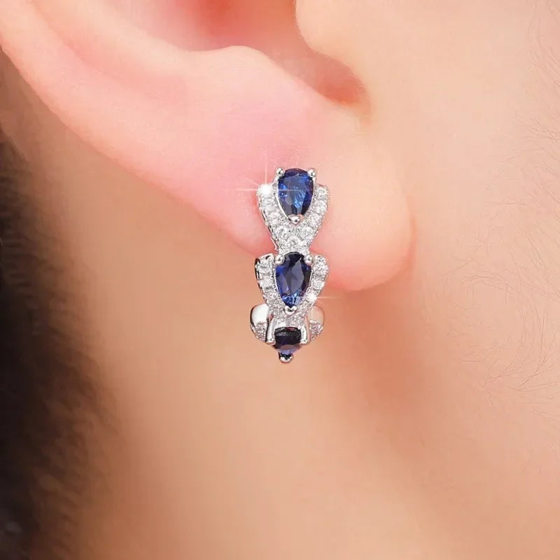 Ellie – Pendientes Elegantes de Zafiro Azul Rey
