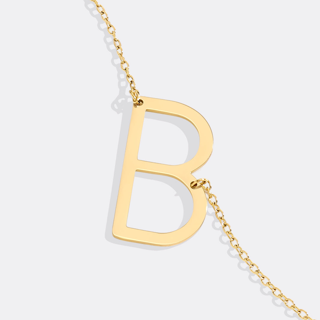 Inez – Collar con inicial personalizada