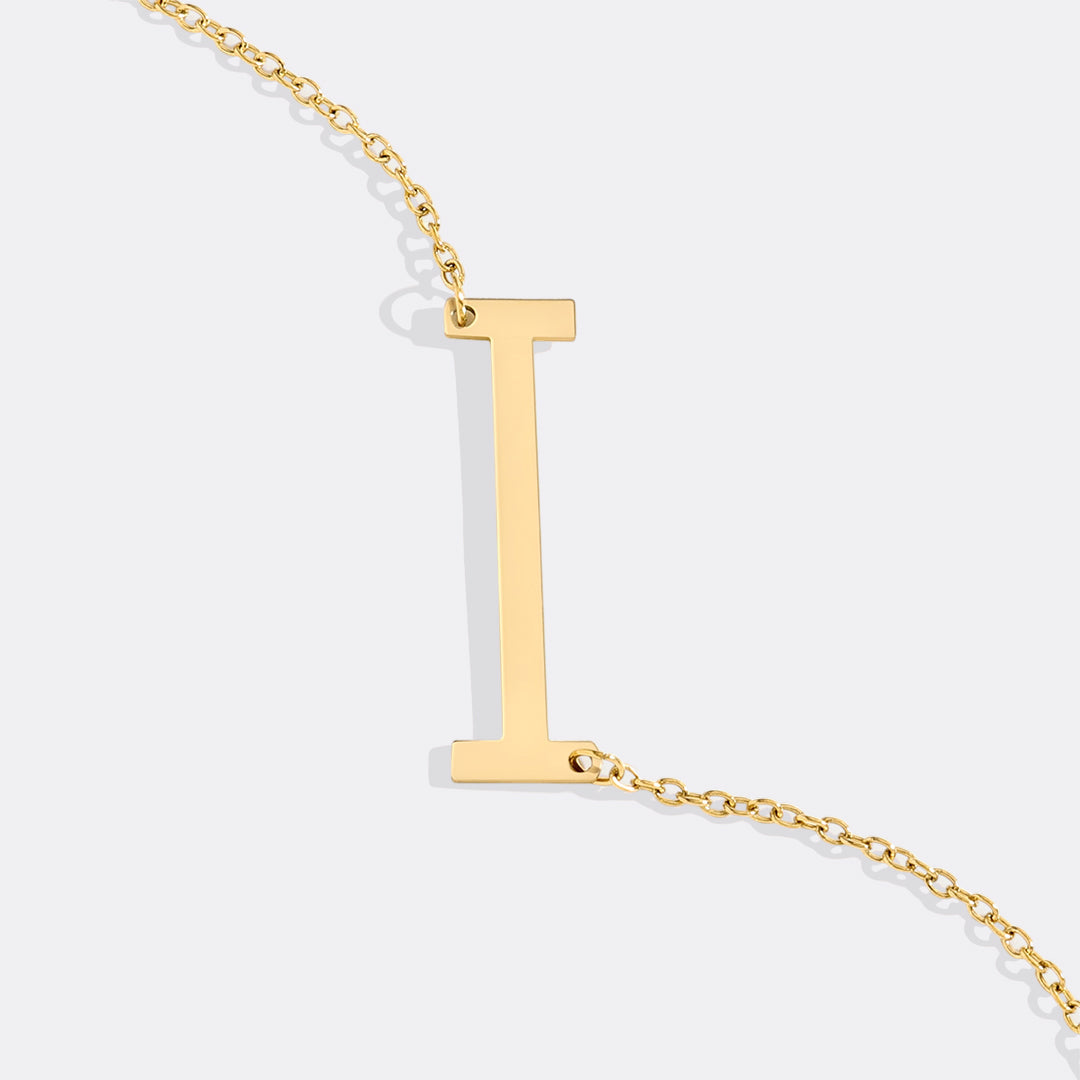 Inez – Collar con inicial personalizada