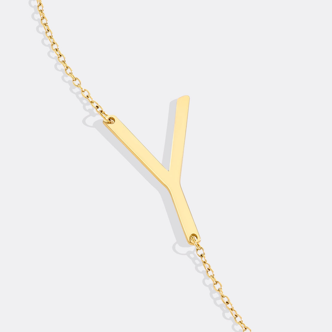 Inez – Collar con inicial personalizada