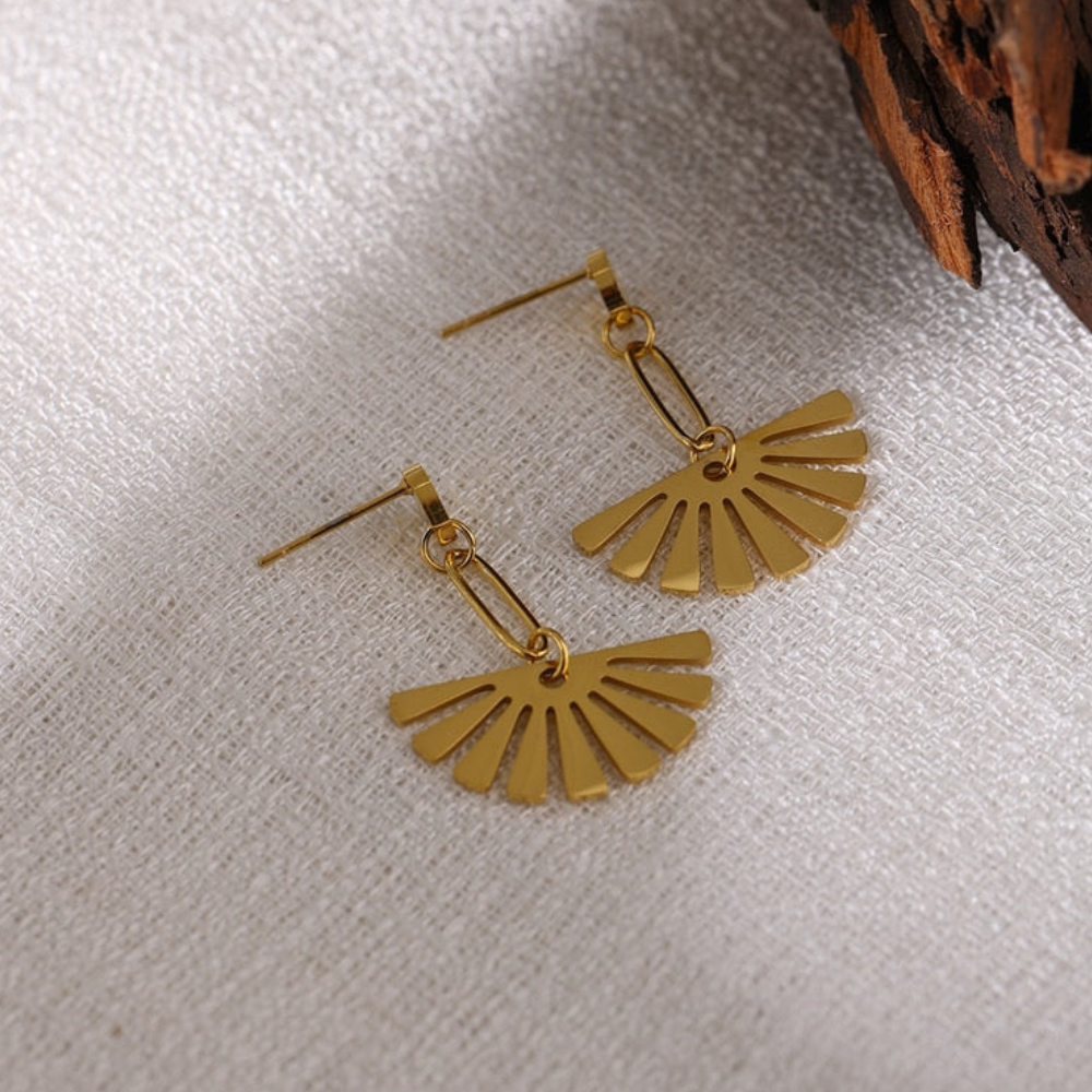 Pendientes de gota con diseño floral - Pendientes en forma de abanico