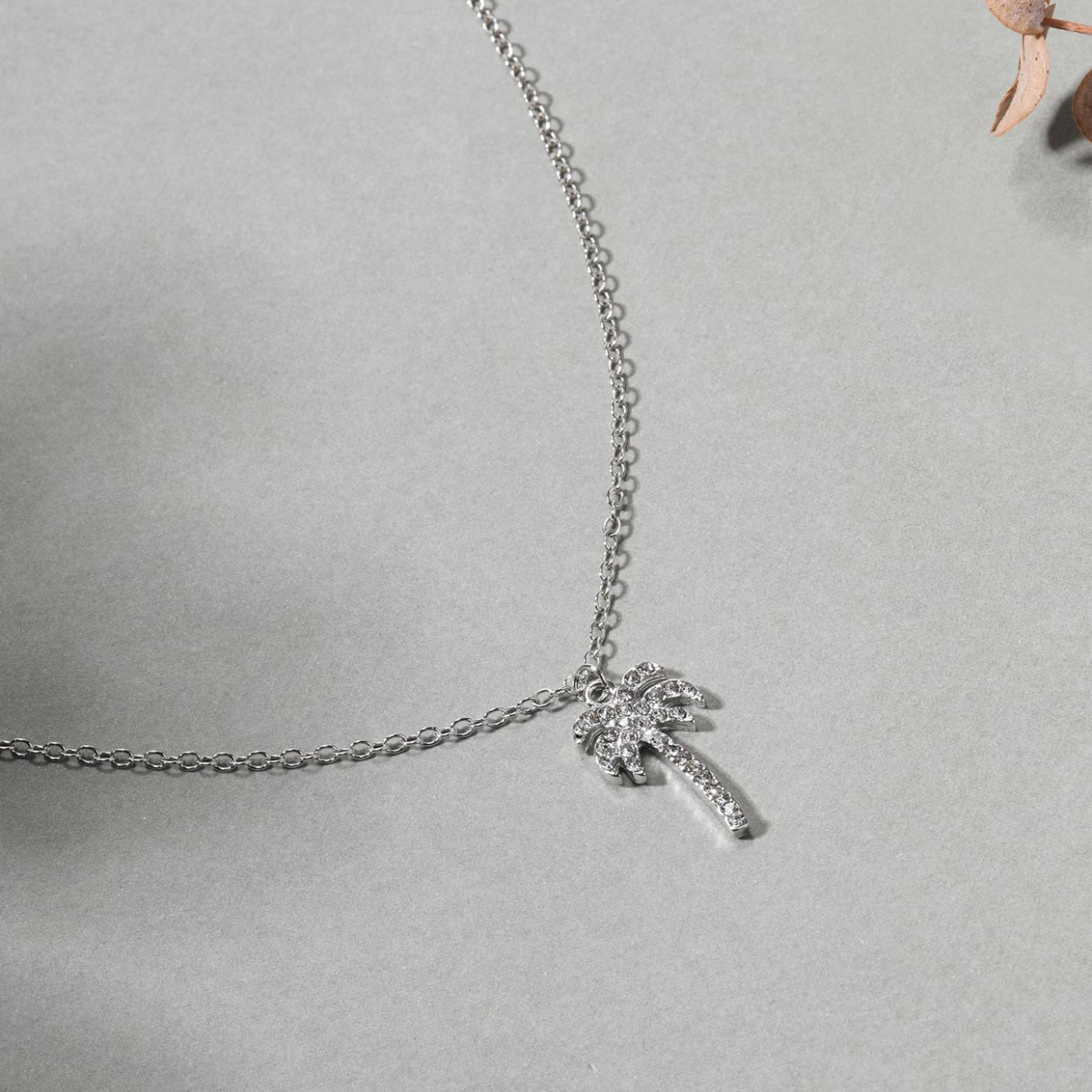 Collar de Palma - Colgante de Estilo Isleño