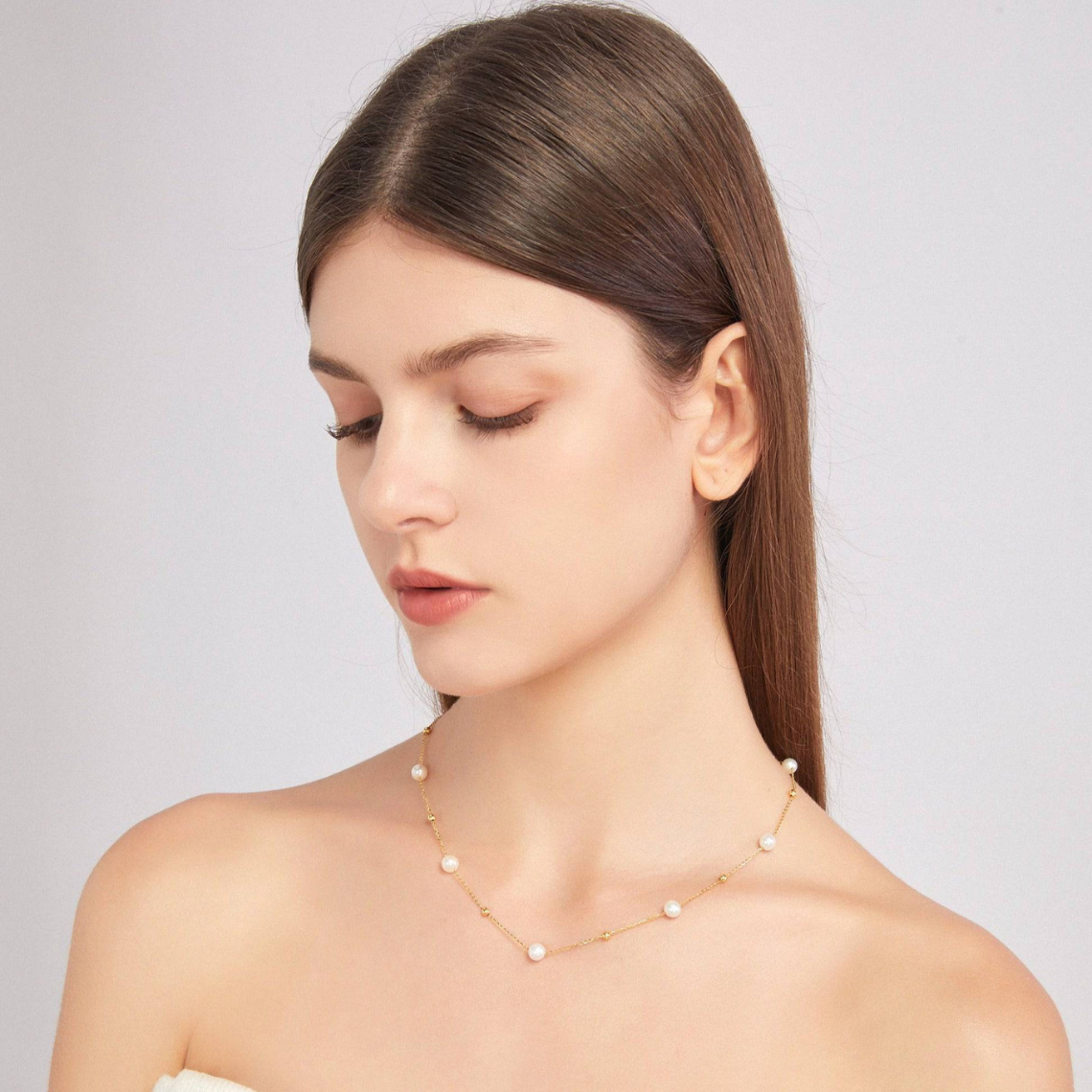 Collar de oro y perlas - alternando perlas y cadena dorada