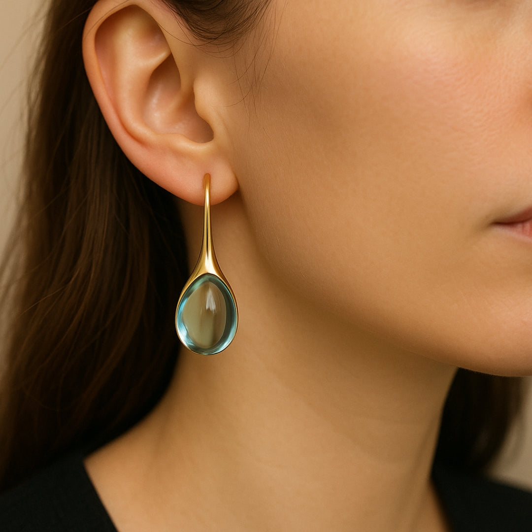 Karen – Pendientes colgantes de cristal en tonos dorados y plateados