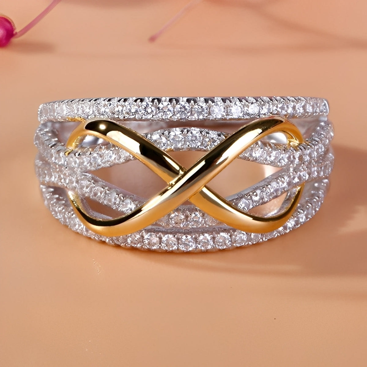 Inaya – Anillo símbolo de infinito sofisticado para mujeres