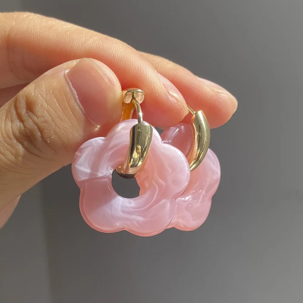 Florella – Aros Elegantes con Flores de Resina