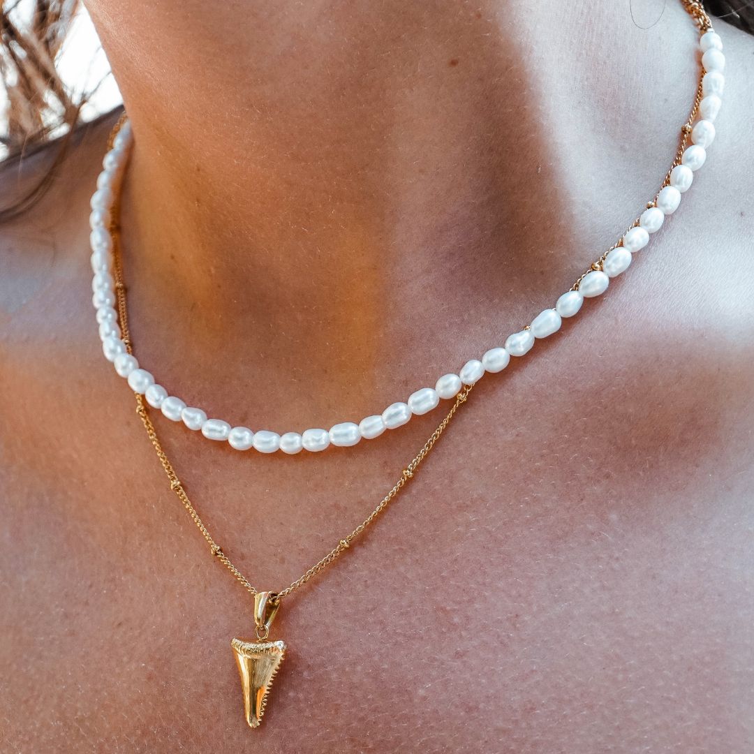 Kara – Collar con pequeñas perlas de agua dulce