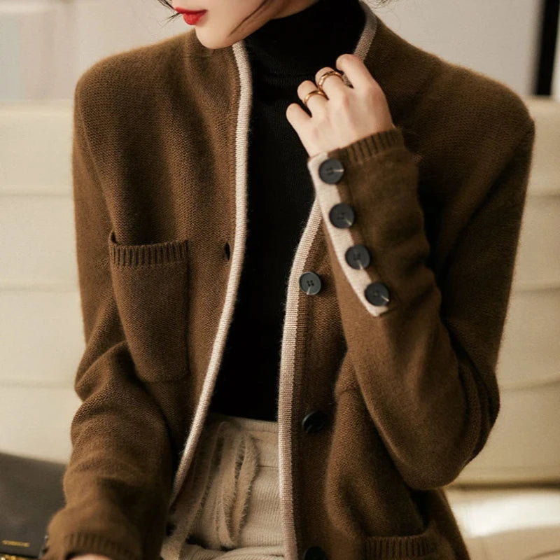 Cardigan para mujer - Cierre de botones con bolsillos y ribete en contraste