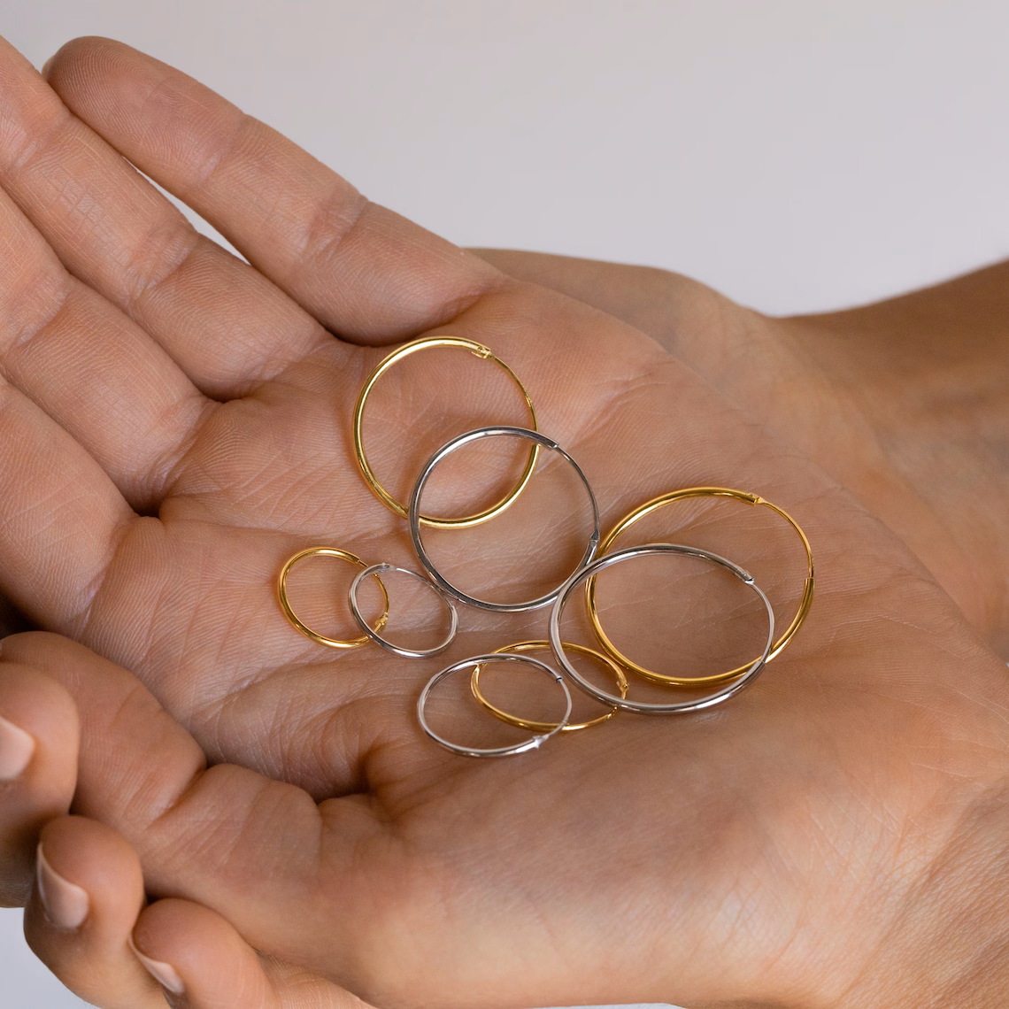 Aros livianos - Pendientes en oro y plata (set de 4)