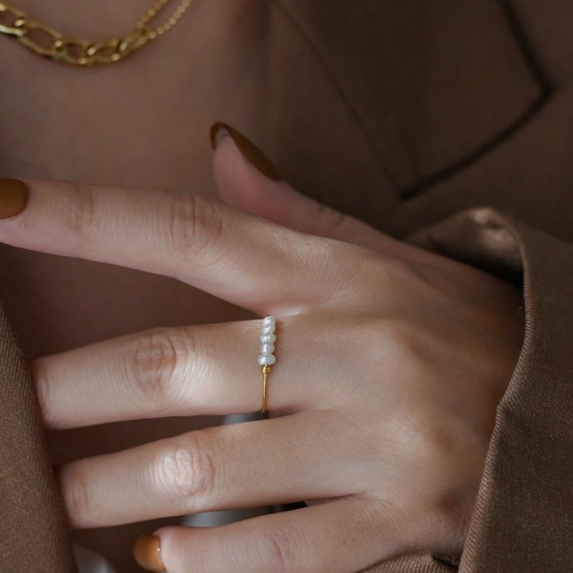 Anillo mini de perlas de agua dulce