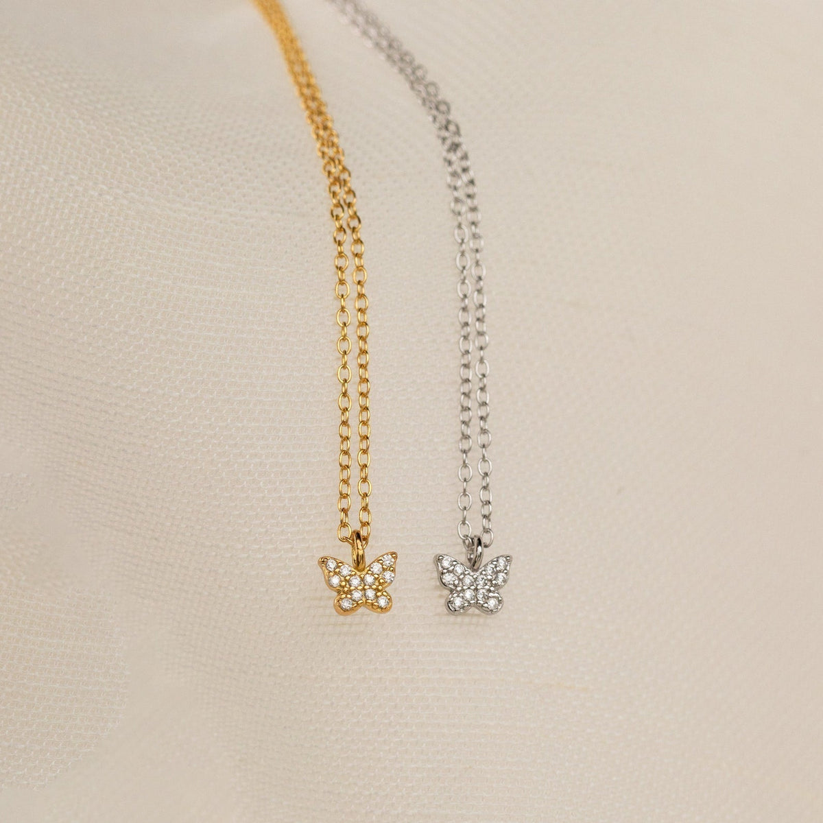 Mandy – Collar mariposa Pavé