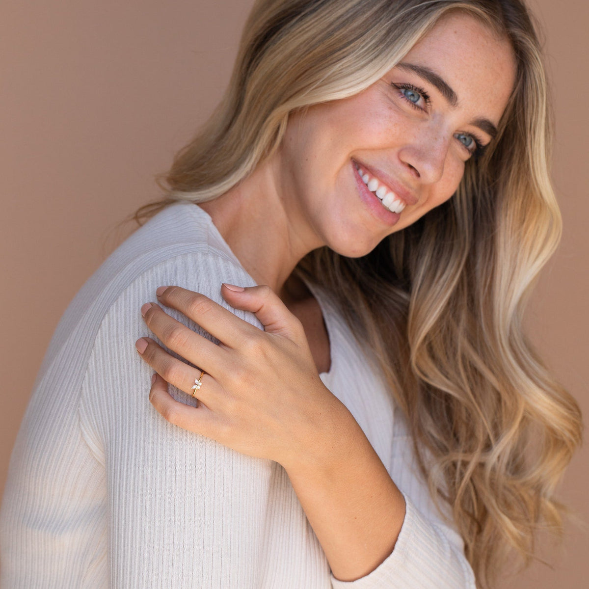 Mariposa – Sofisticado anillo de diamantes