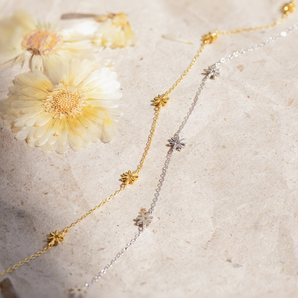 Collar floral - collar de margaritas con perlas
