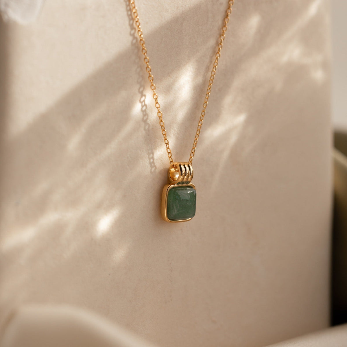Collar de jade con colgante - Collar de jade resplandeciente