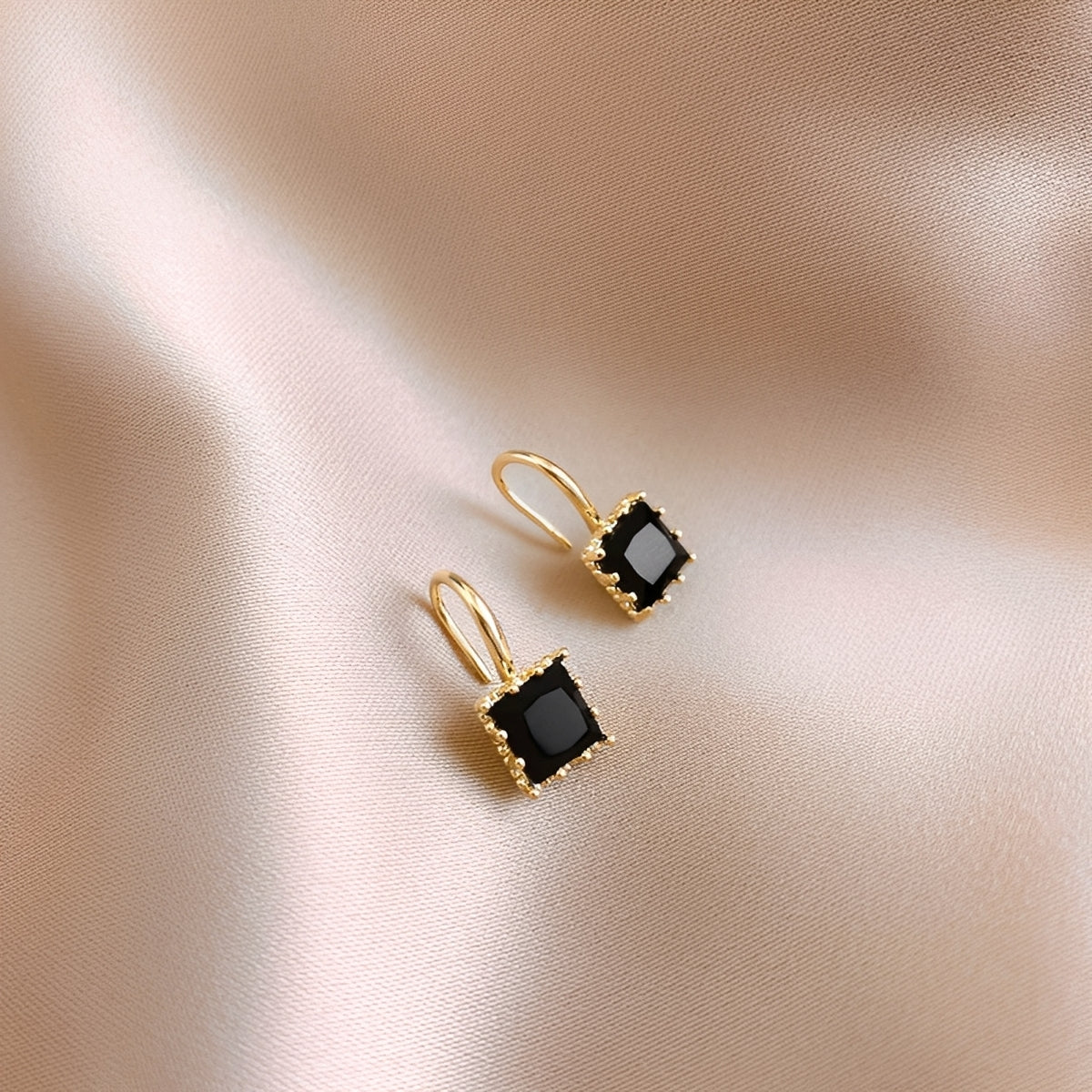 Cameron – Pendientes de oro y circonita cúbica