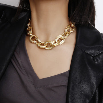 Alessia – Collar con eslabones gruesos dorados