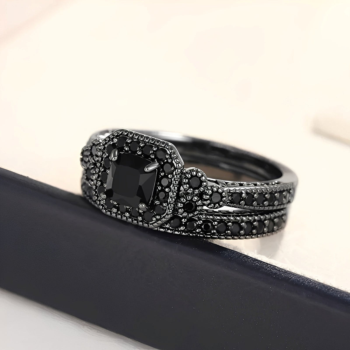 Adrian – Set de anillos vintage en negro