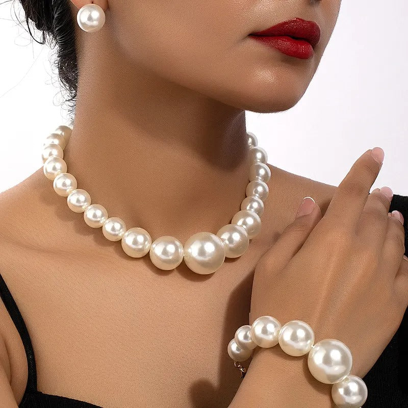 Carla – Juego vintage de pendientes, pulsera y collar