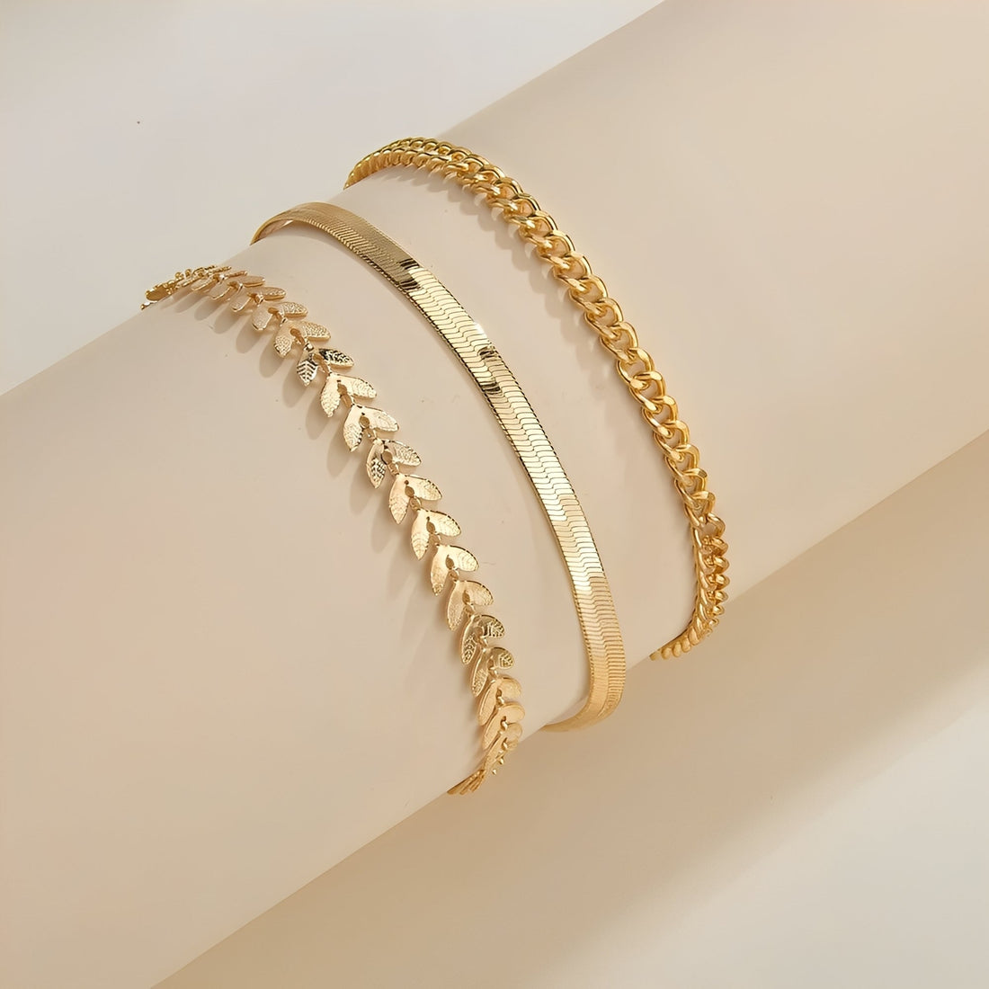 Odelia – Pulsera de Tobillo Dorada Elegante