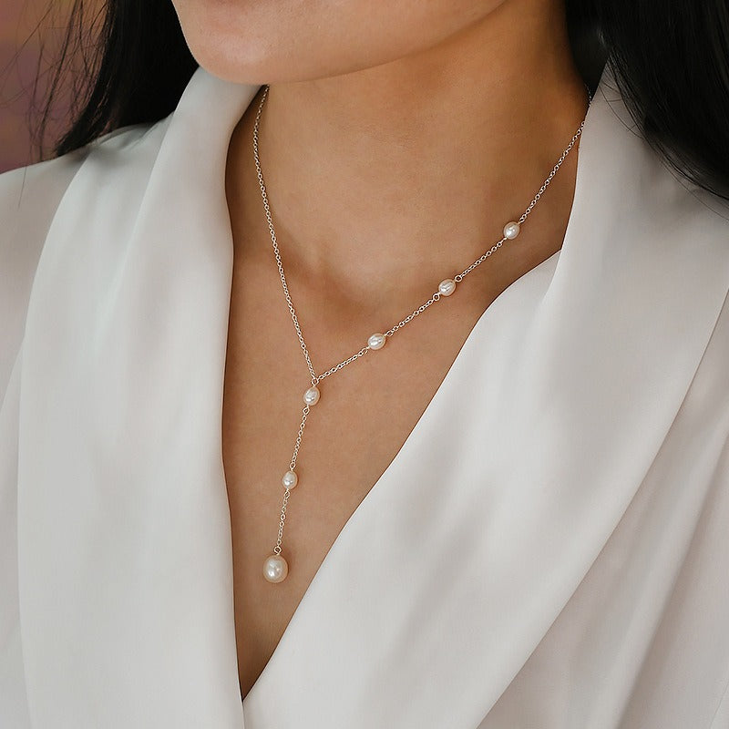 Kayla – Collar antiguo con colgante de perlas