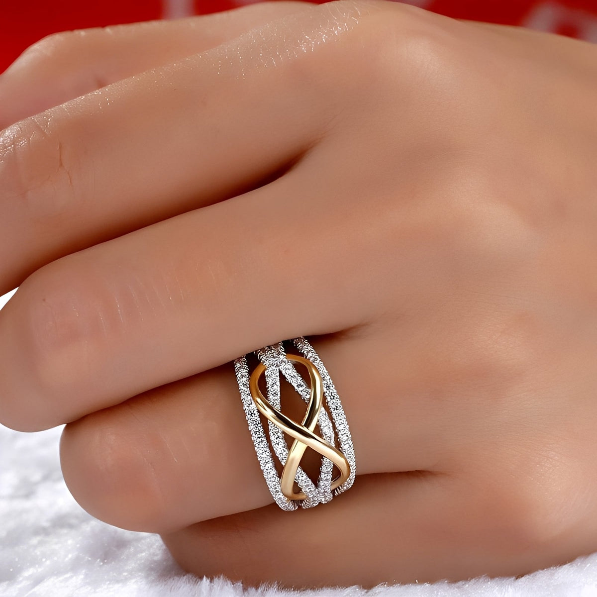 Inaya – Anillo símbolo de infinito sofisticado para mujeres