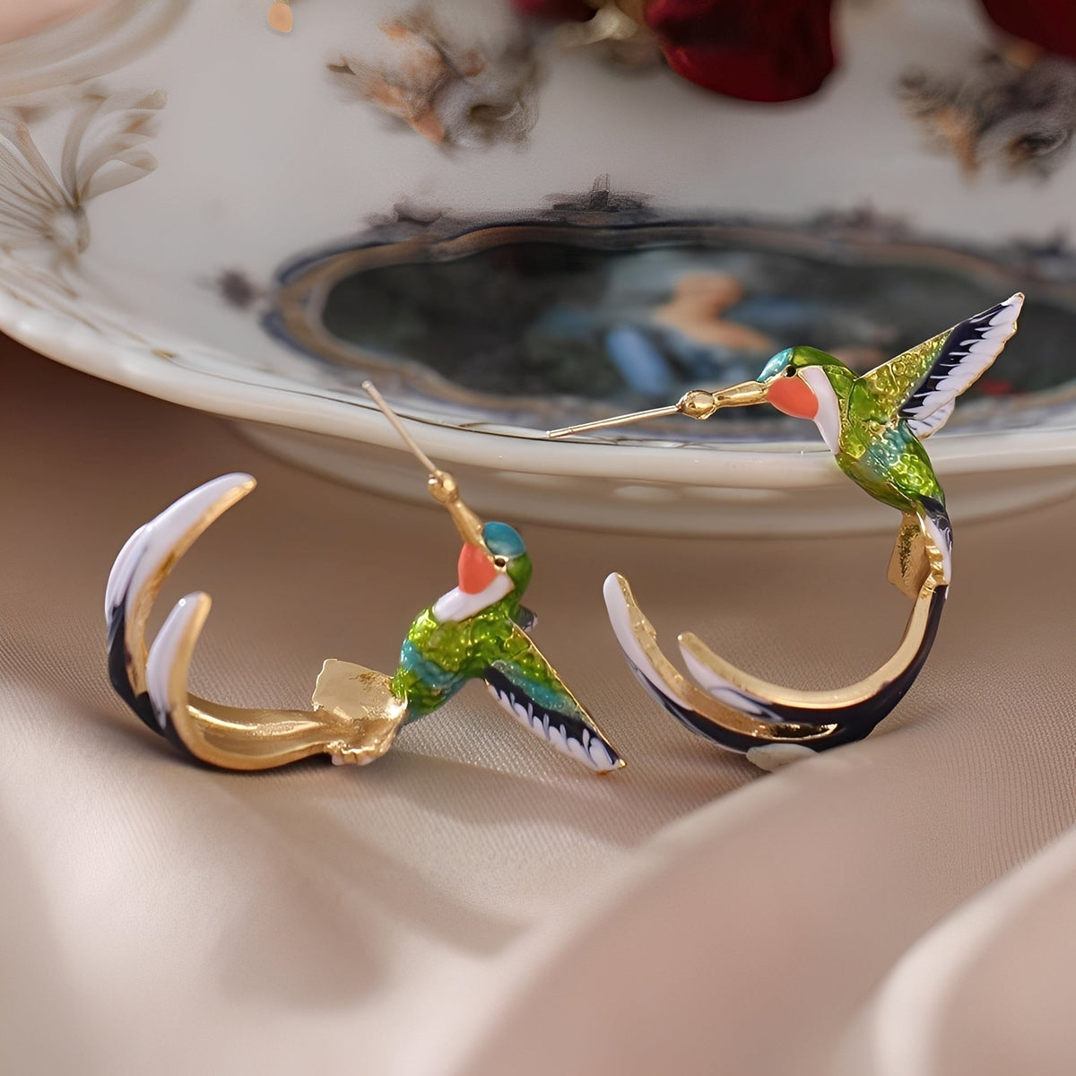 Wendy – Aros de colibrí esmaltados retro